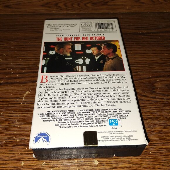 Hunt for Red October (VHS, 1990, Paramount Pictures) Sean Connery Alec Baldwin - Picture 2 of 6